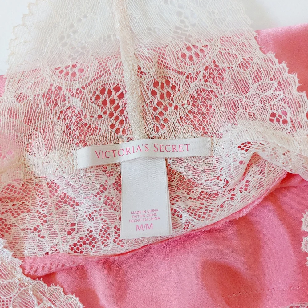 Lace Bust Sexy‎ Pink Nightgown size Medium Victoria's Secret Boudoir Negligee